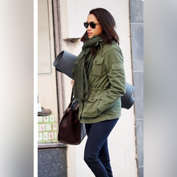 J.Crew women’s jacket light material with pockets adjustable on the waist L SIZE - Picture 1 of 13